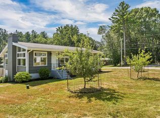 7 Hemlock Cir, Dover, NH 03820
