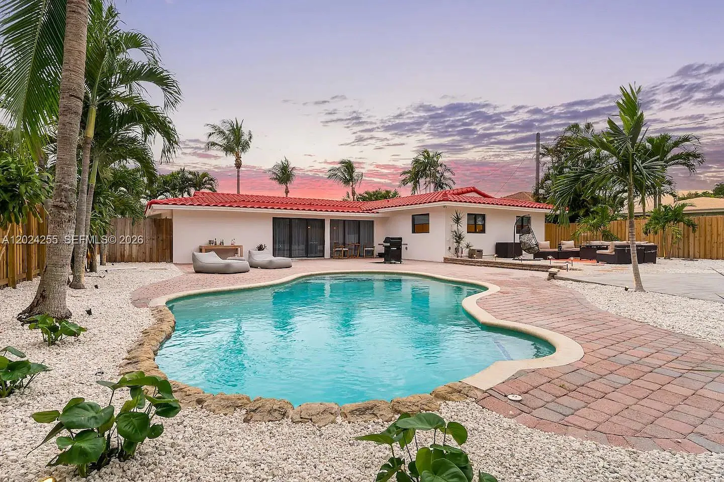 Coral Ridge Isles — Photo 1