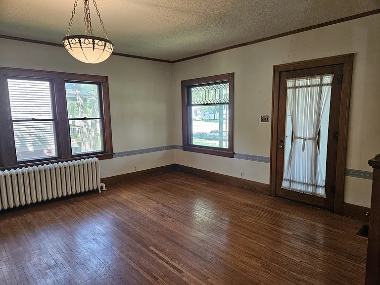 416 Hassan St SE — Photo 23