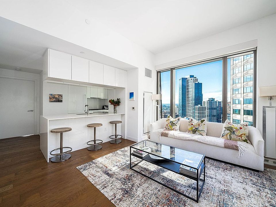 1st image of 99 Hudson St #3001