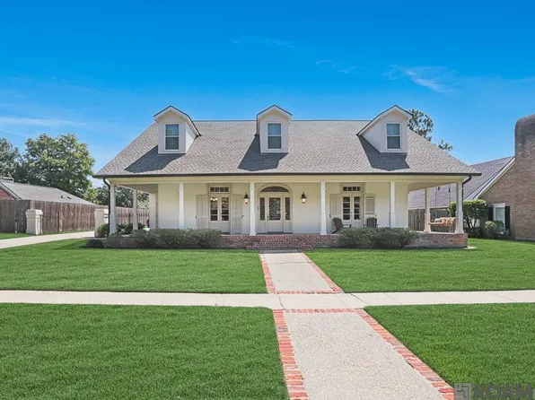 522 Woodstone Dr, Baton Rouge, LA 70808