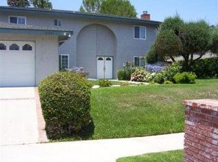 22461 Liberty Bell Rd, Calabasas, CA 91302