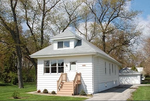 1st image of 428 N Blackhawk Dr