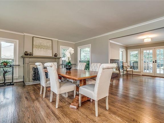 5th image of 8185 Santa Clara Dr