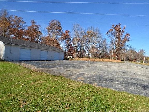 asphalt parking lot 70 x 90