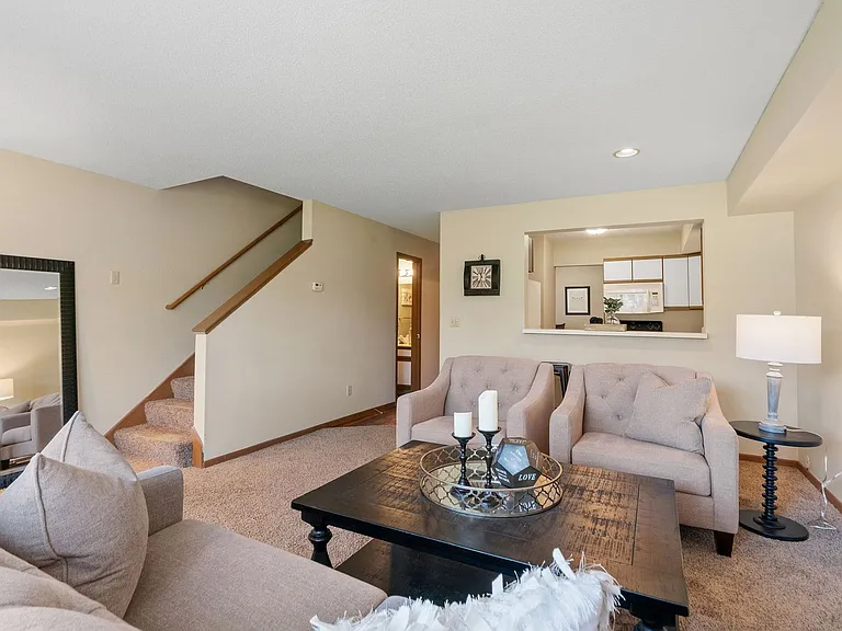 Woodlane Place Townhomes — Photo 21