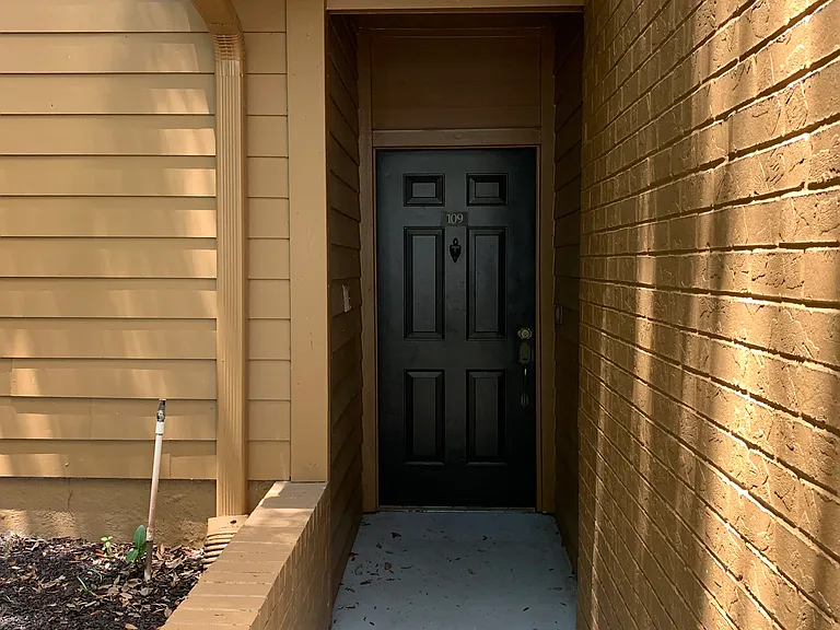 421 Summit Ridge Pl #109 — Photo 1