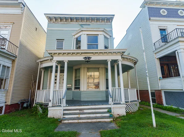 130 5th Avenue, Troy, NY 12180