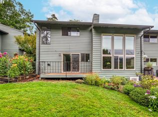 4439 Fox Hollow Rd APT 8, Eugene, OR 97405