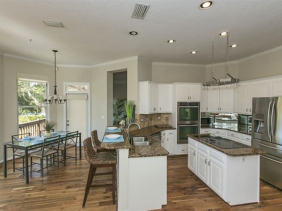 3rd image of 12664 Muirfield Blvd N