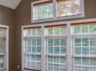 74 Oakhill Dr, Lititz, PA 17543