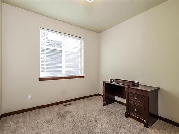 2nd image of 5031 80th Ave NE