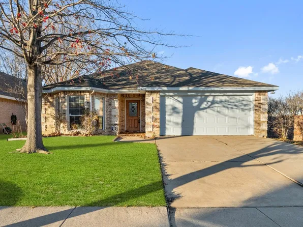 4413 New Meadow Dr, Mansfield, TX 76063