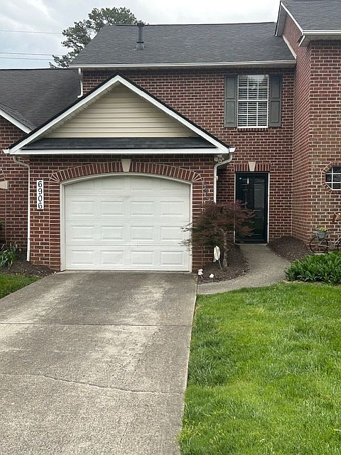 1st image of 6906 Pemmbrooke Shire Ln