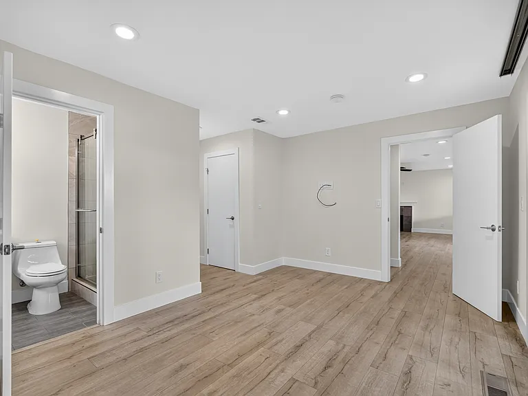 2517 Read Ave — Photo 26
