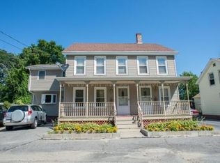 81 Woodlawn St, Clinton, MA 01510