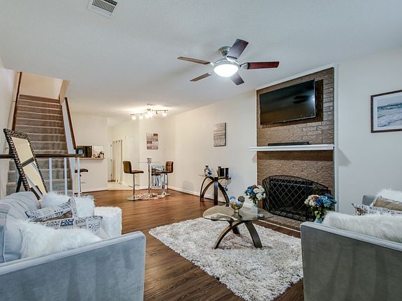 4th image of 3801 14th St APT 1907