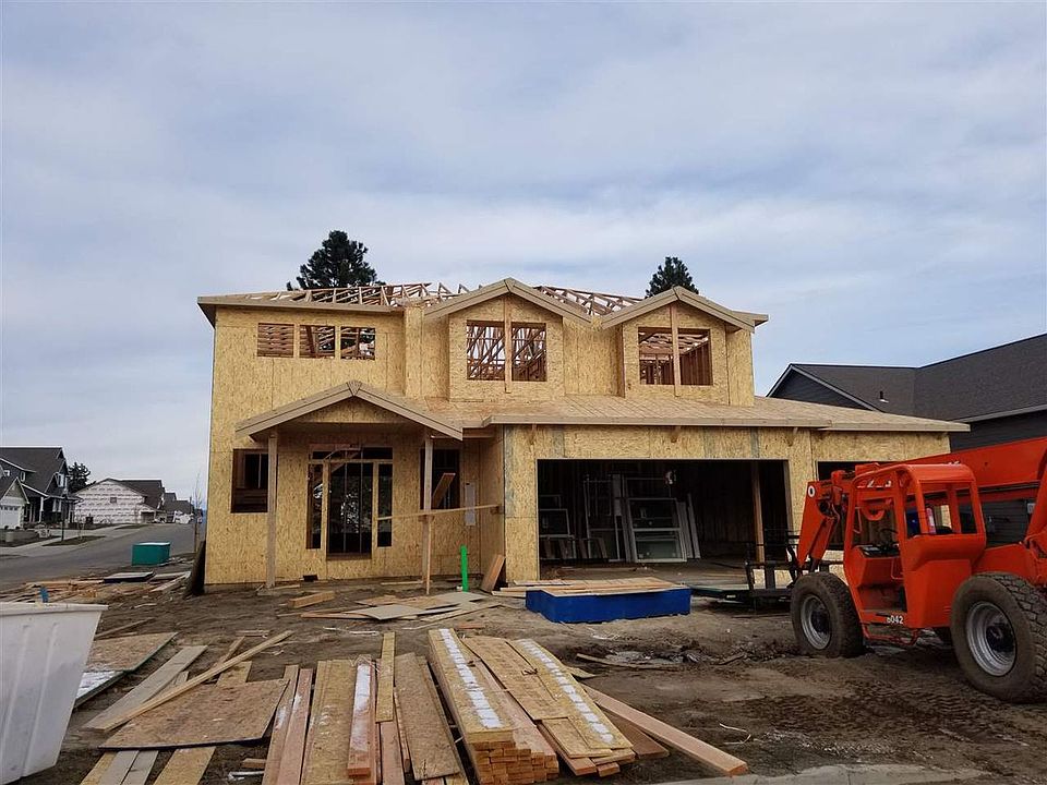 1st image of 17511 E Belleaire Dr