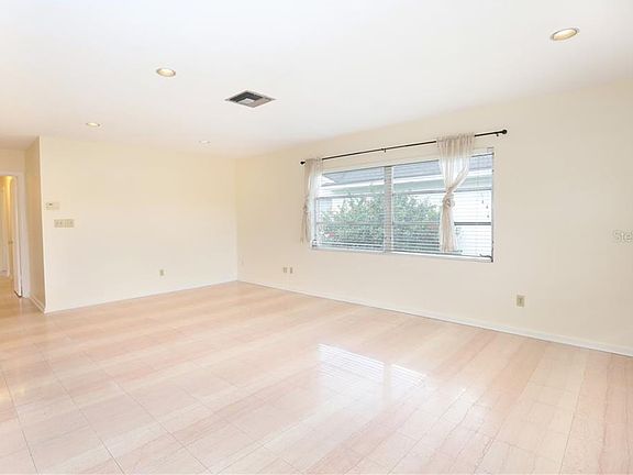 5th image of 3525 Marwood Dr