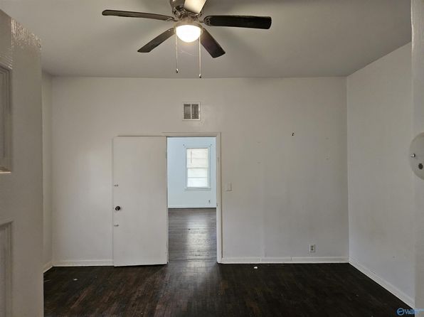 huntsville-alabama-92095811 picture