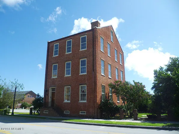 220 E Front St #B, New Bern, NC 28560
