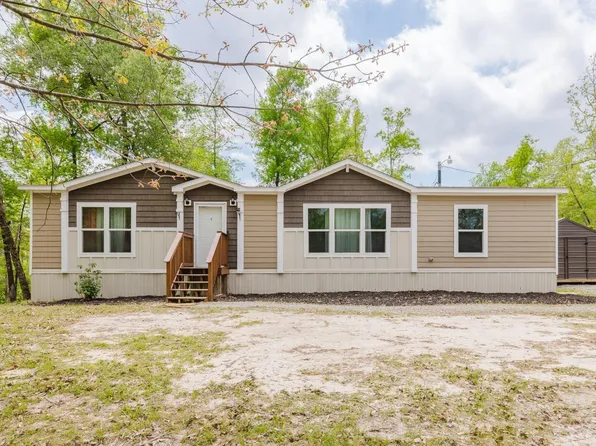 10051 Lee Ln, Mabelvale, AR 72103