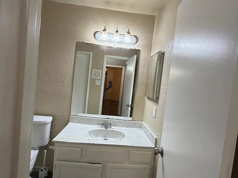 9797 Leawood Blvd #1101 — Photo 15