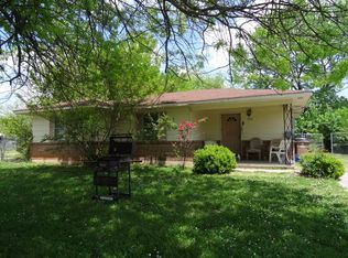 302 Adams Dr NW, Decatur, AL 35601