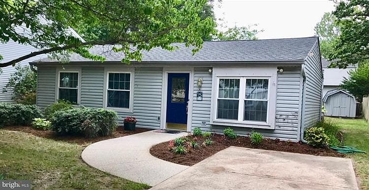 1st image of 2948 Beaver Brook Ct
