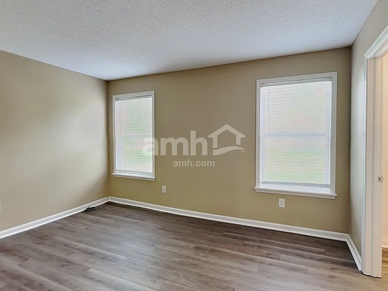 10261 Sunvista Ct — Photo 10