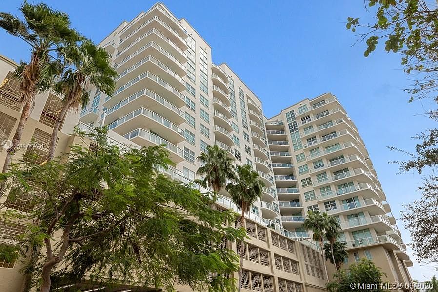 1st image of 1819 SE 17th St APT 1202