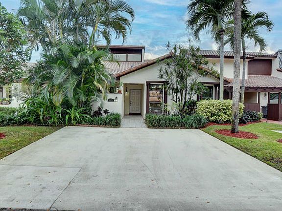 2nd image of 6636 Tiburon Cir