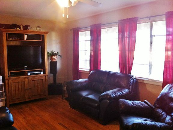 2nd image of 2707 Eastover Dr