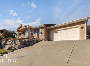 555 N Scenic Dr W, Washington, UT 84780