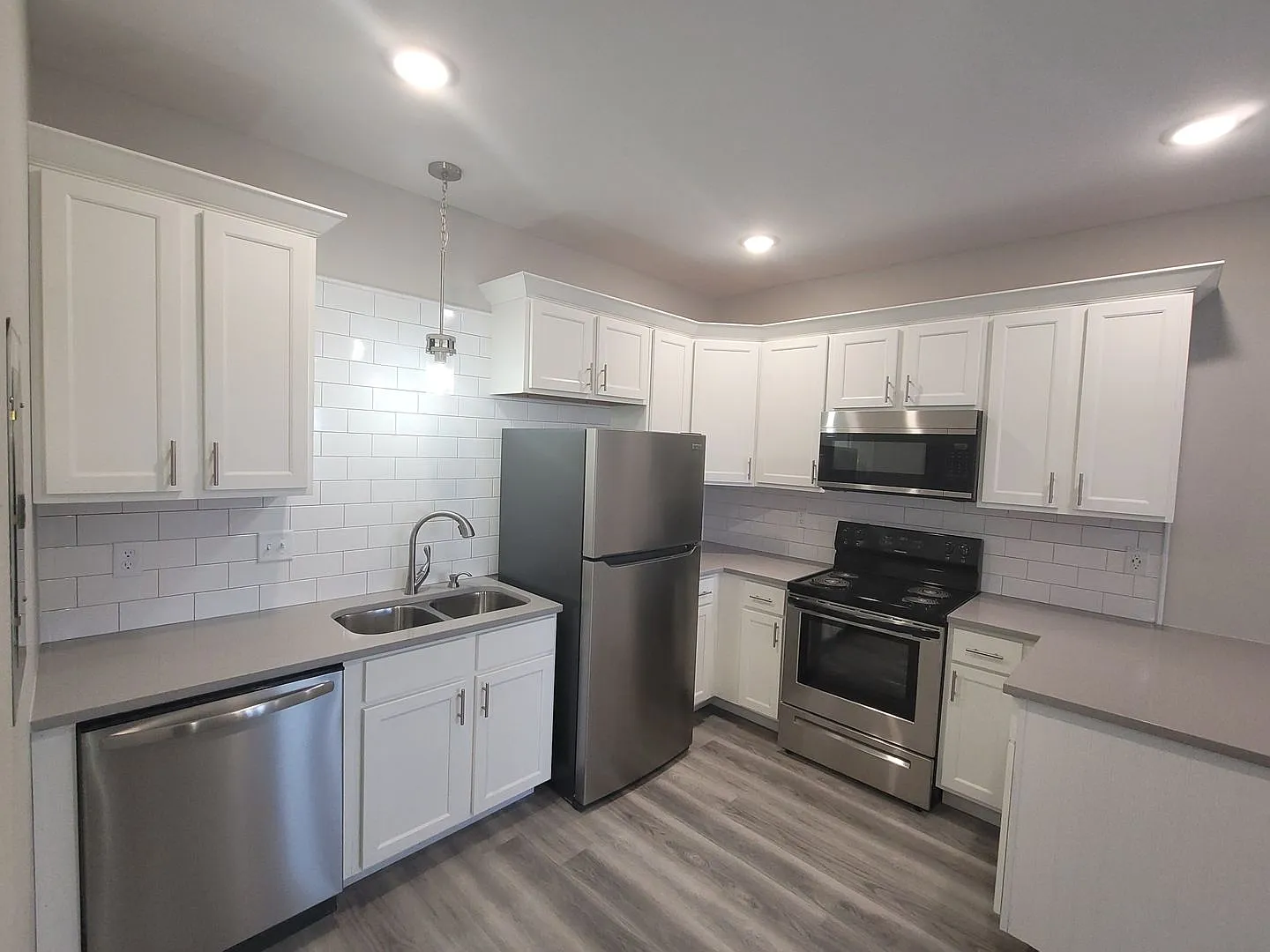 116 W. Main — Photo 1