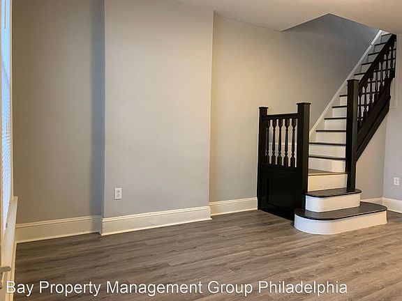 4th image of 1522 N Alden St