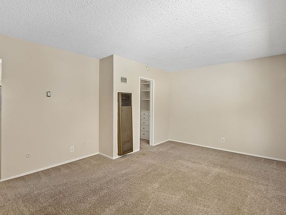 4th image of 3525 Reynard Way APT F