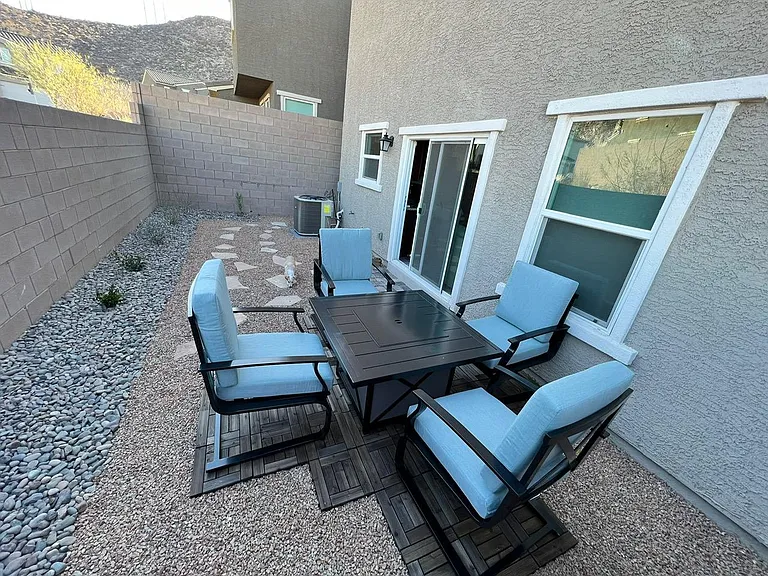 375 Yellow Finch Ln — Photo 7
