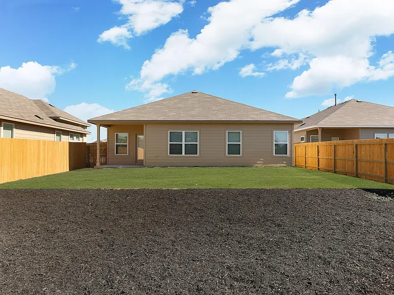 545 Blue Stem Rd — Photo 17