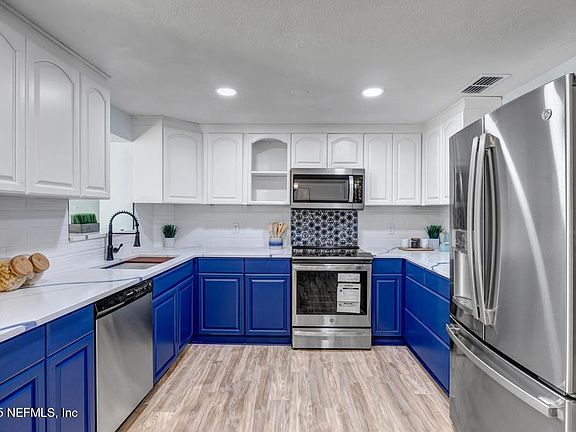 2nd image of 458 ERIC Avenue