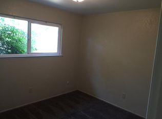 1425 Browning Ave, Clovis, CA 93611