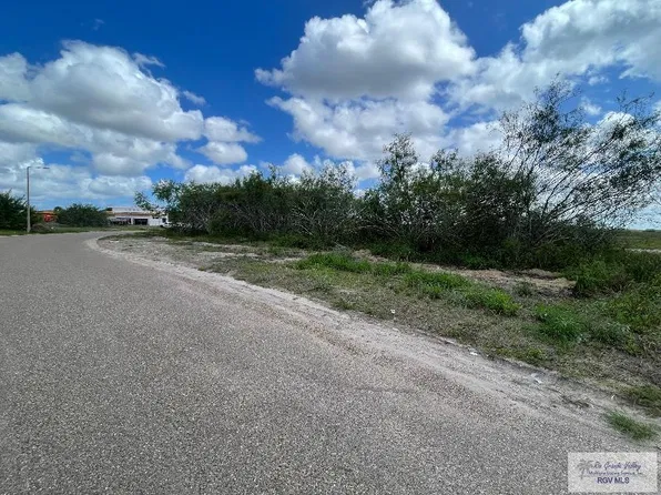 3 Resaca Bnd, Olmito, TX 78575