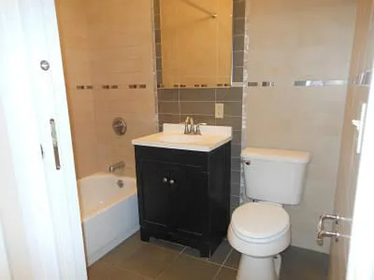 Rented by Urban Realty NYC | media 25