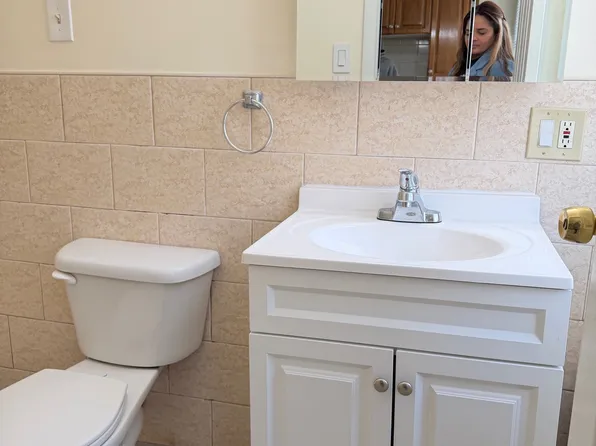 88 Vroom Street image 11 of 12