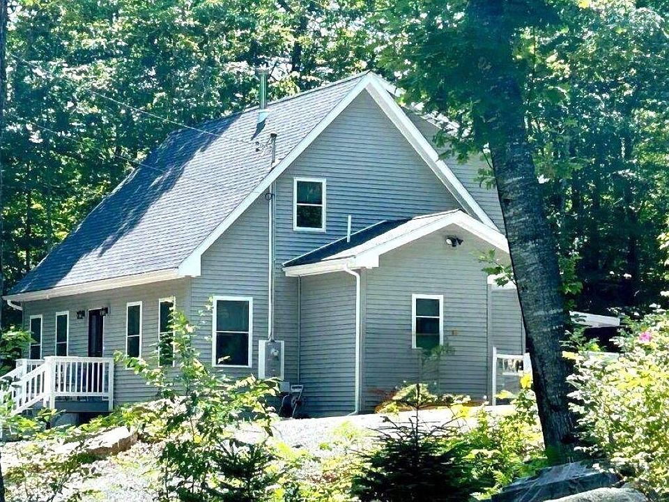 1st image of 7 Hemlock Estates