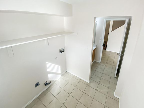 4th image of 3401 Vista Sandia Dr NW