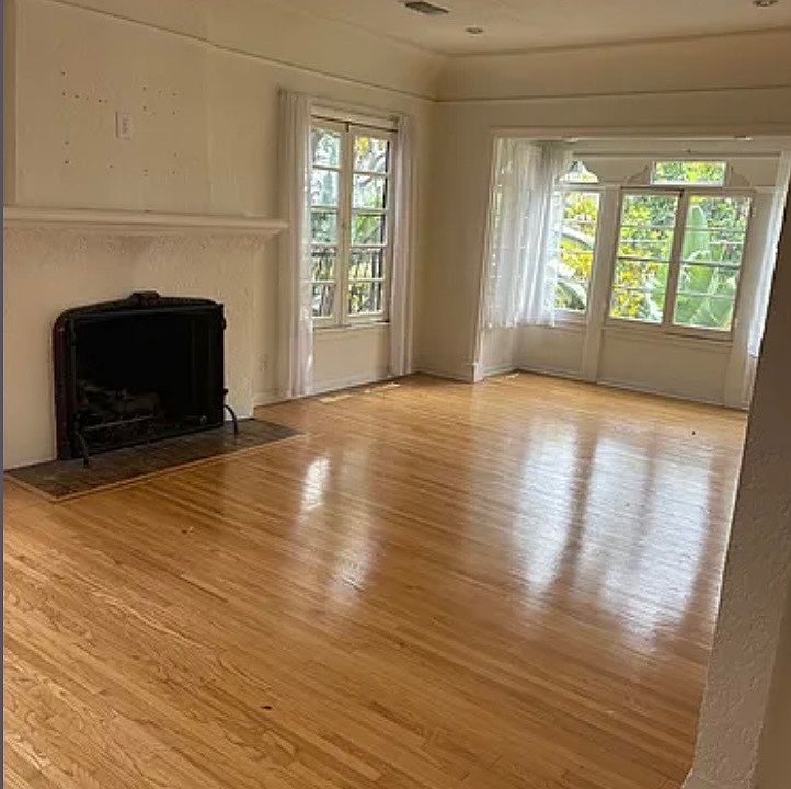 1st image of 3033 Berkeley Ave #1