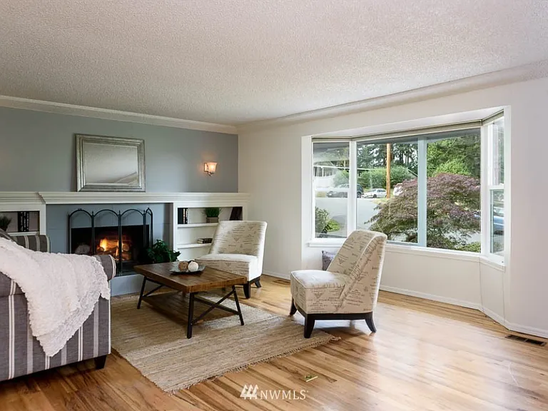 13807 NE 76th St — Photo 4