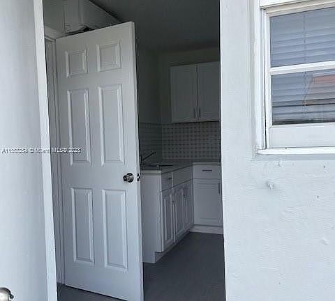 2nd image of 2300 NW 20th St #B