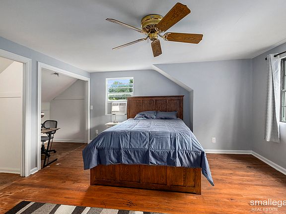 5th image of 1908 Lake Michigan Dr NW